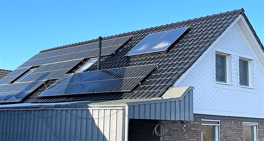 Grüne Energie vom Dach: die Photovoltaik-Anlage von Familie Martins-Brünslow